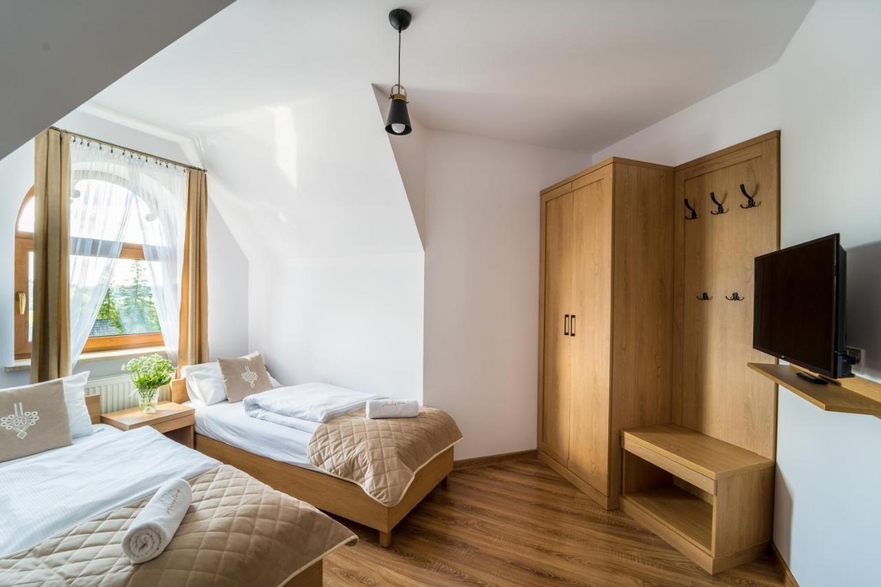 Miodowy Dworek Bukowina Tatrzańska Extérieur photo