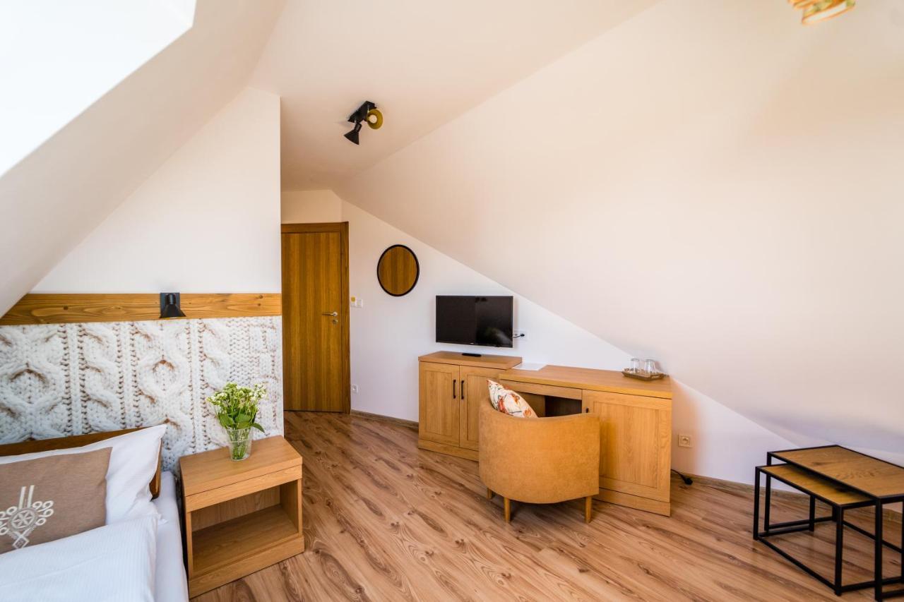Miodowy Dworek Bukowina Tatrzańska Extérieur photo